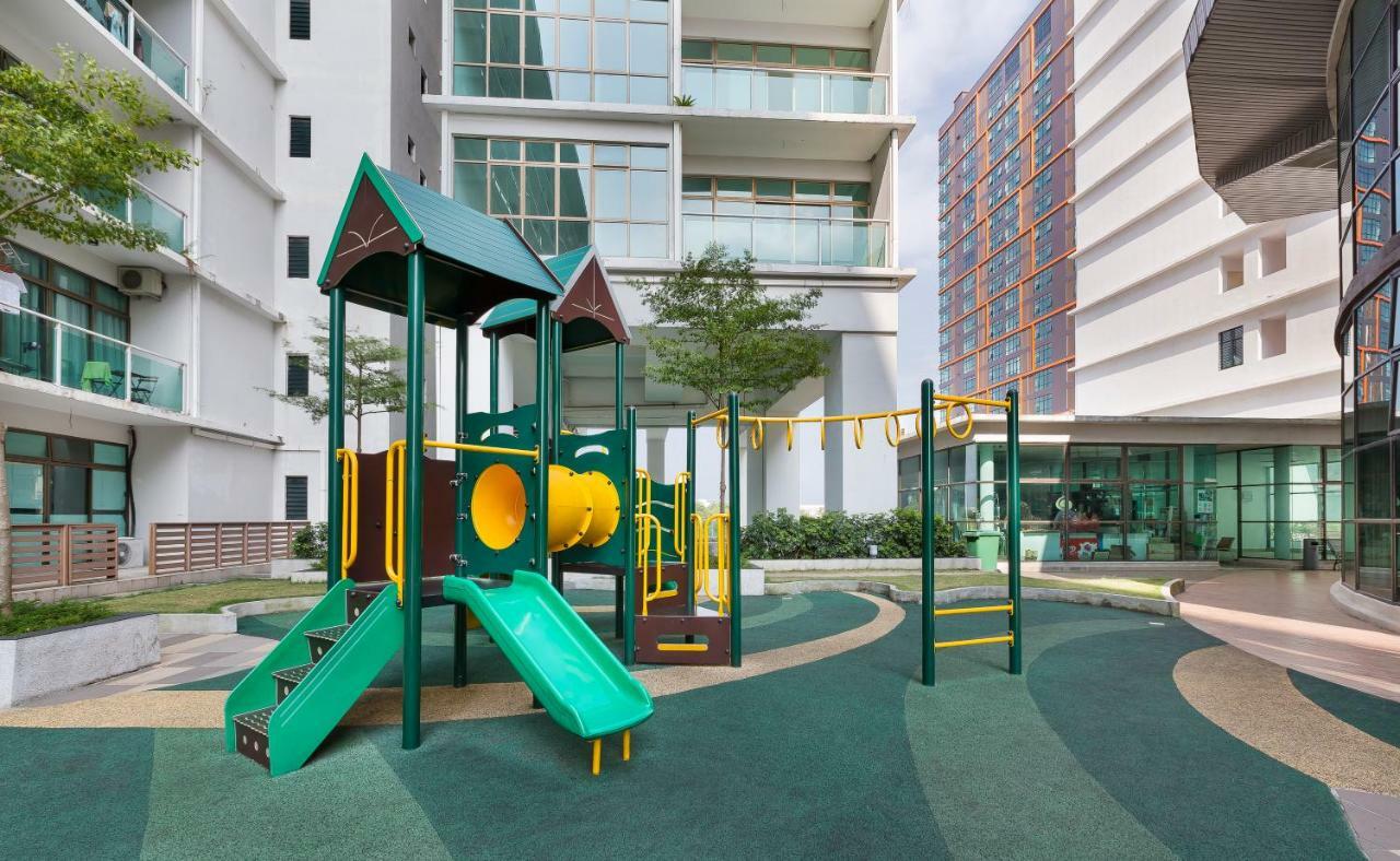 Palazio Serviced Apartments By Jk Home ジョホールバル エクステリア 写真